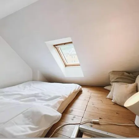Daire With Loft & Window Balcony, Free Parking Bergen